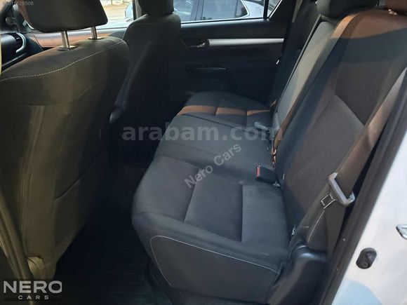 Galeriden Toyota Hilux 2.4 D-4D 4x4 Hi-Cruiser 2022 Model İstanbul