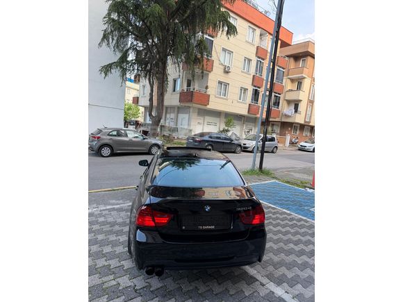 SANDROOFLU E90 MAKYAJLI KASA