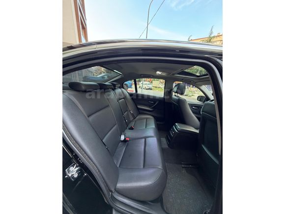 SANDROOFLU E90 MAKYAJLI KASA