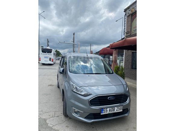 Sahibinden Ford Tourneo Connect 1.5 EcoBlue Titanium 2022 Model  68.000 km Füme