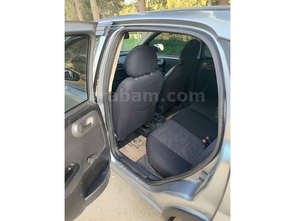 Sahibinden Opel Corsa 1.3 CDTI Cosmo 2004 Model