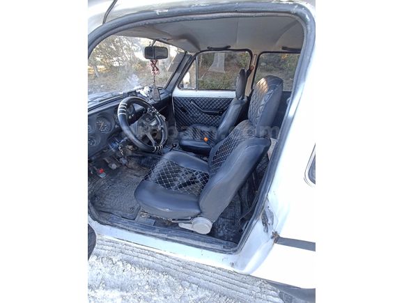 Son 2  gün Sahibinden Lada Niva 1.6 1993 Model