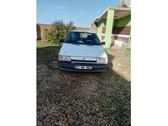 Acill Renault R 9 1.4 Broadway GTE 1993