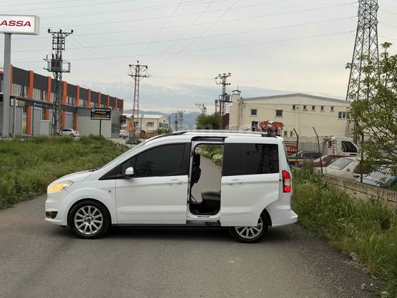 Galeriden Ford Tourneo Courier 1.6 TDCi Titanium Plus 2016 Model Afyonkarahisar