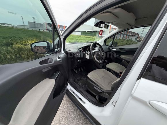 Galeriden Ford Tourneo Courier 1.6 TDCi Titanium Plus 2016 Model Afyonkarahisar