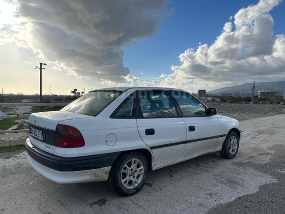 Sahibinden Opel Astra 1.4 GL 1997 Model