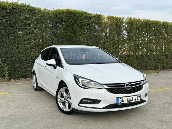 Hatasız boyasız ilk sahibinden Opel Astra 1.6 CDTI Dynamic 2017 
Model 