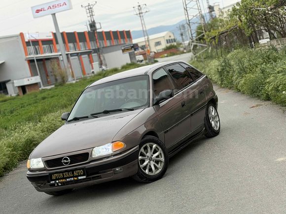 Galeriden Opel Astra 1.6 GLS 1998 Model Afyonkarahisar