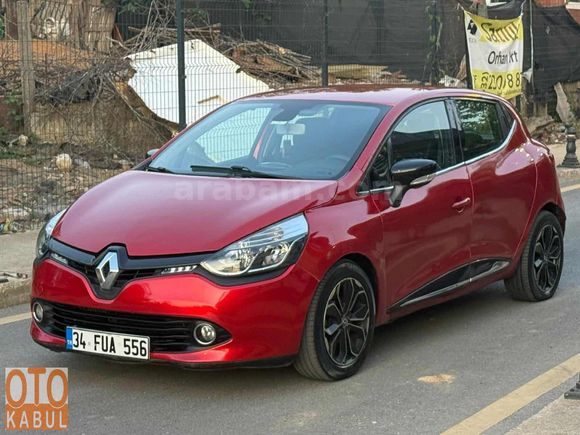 RENAULT CLİO OTOMATİK 180 KM TESLA EKRAN ÇELİK JANT