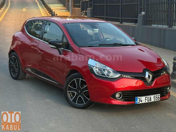 RENAULT CLİO OTOMATİK 180 KM TESLA EKRAN ÇELİK JANT