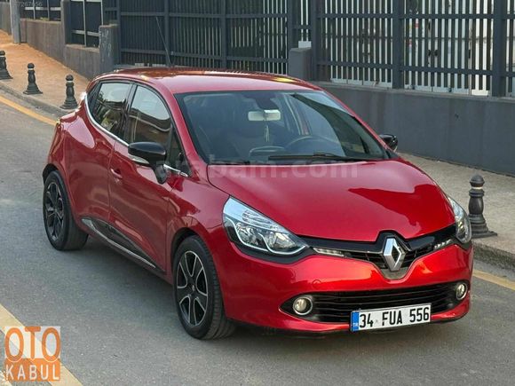 RENAULT CLİO OTOMATİK 180 KM TESLA EKRAN ÇELİK JANT