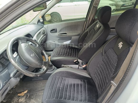 Sahibinden Renault Megane 1.4 RTA 2001 Model 