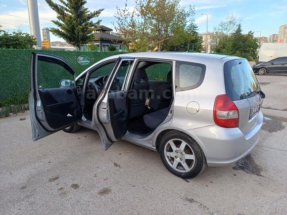 Sahibinden Honda Jazz 1.4 ES 2003 Model