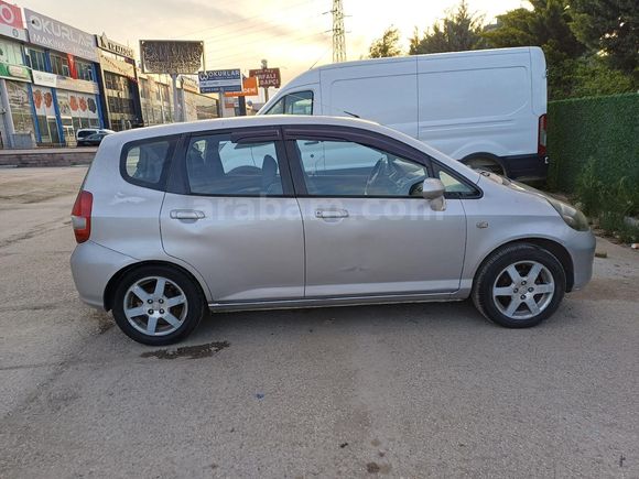 Sahibinden Honda Jazz 1.4 ES 2003 Model