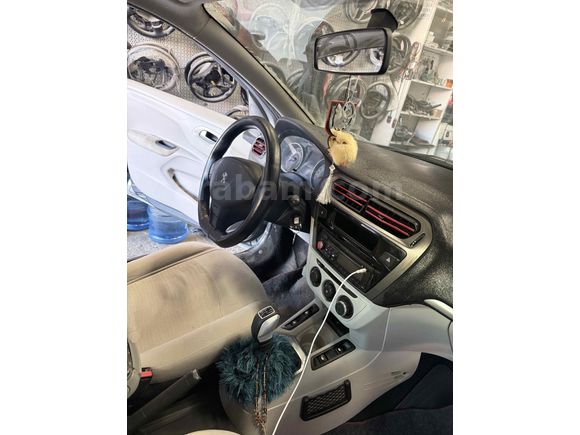 Sahibinden Peugeot 301 1.6 HDi Active 2013 Model 