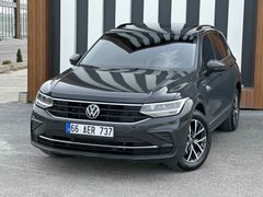 Sahibinden Volkswagen Tiguan 1.5 TSI Life 2023 Model 