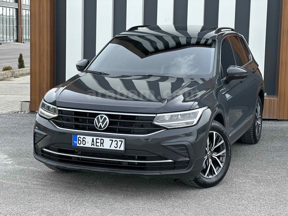 Sahibinden Volkswagen Tiguan 1.5 TSI Life 2023 Model 