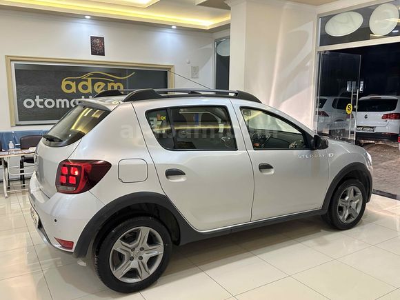 Galeriden Dacia Sandero 1.5 dCi Stepway 2018 Model Antalya
