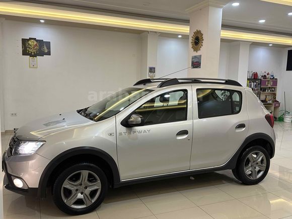 Galeriden Dacia Sandero 1.5 dCi Stepway 2018 Model Antalya