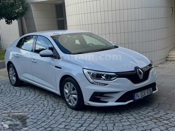 2021 MEGANE EYLÜL ÇIKIŞLI 1.5 DİZEL OTOMATİK SERVİS BAKIMLI