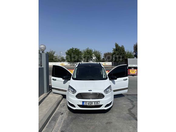 Sahibinden Ford Tourneo Courier 1.6 TDCi Titanium Plus 2015 Model 
