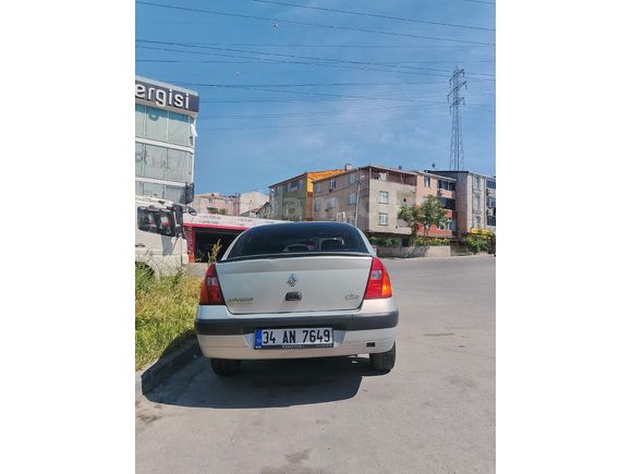 Sahibinden Renault Clio 1.4 Authentique 2004 Model