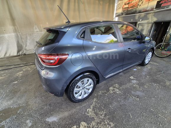 Sahibinden Renault Clio 1.0 SCe Joy 2021 Model 