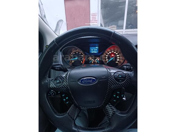 Sahibinden Ford Focus 1.6 Ti-VCT Style Plus 2011 Model
