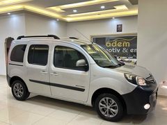 Galeriden Renault Kangoo Multix 1.5 dCi Extreme 2015 Model Antalya