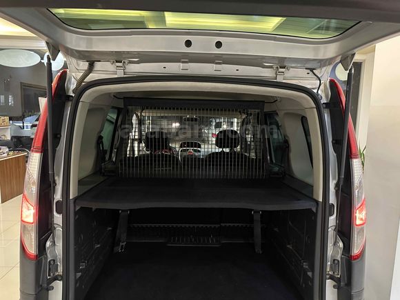 Galeriden Renault Kangoo Multix 1.5 dCi Extreme 2015 Model Antalya