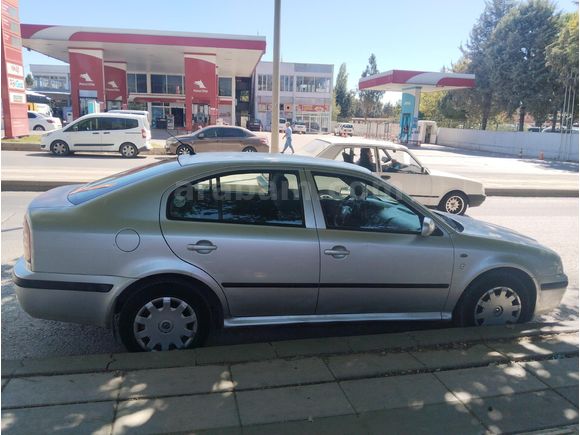 Sahibinden Skoda Octavia 1.6 Ambiente 2004 Model