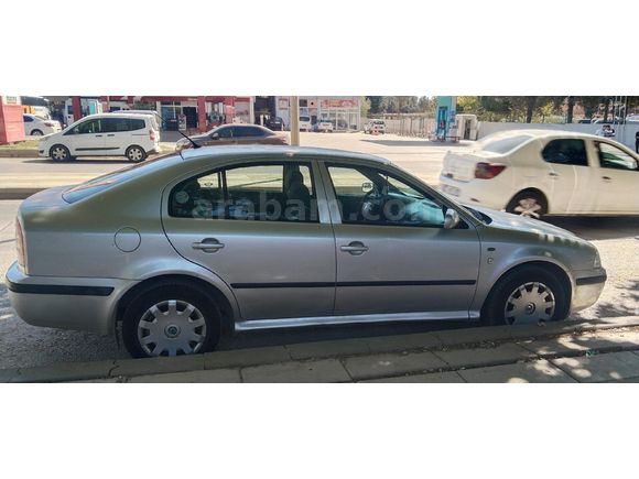 Sahibinden Skoda Octavia 1.6 Ambiente 2004 Model