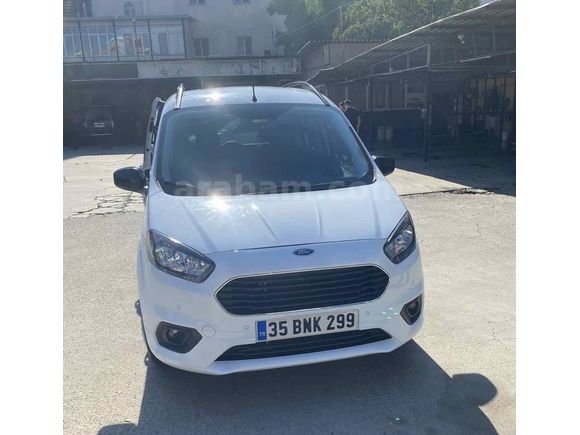 Sahibinden Ford Tourneo Courier 1.0 EcoBoost Titanium Plus 2023 Model 