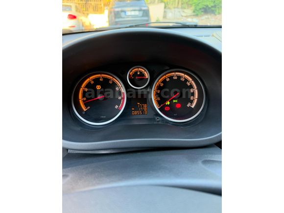 Sahibinden Opel Corsa 1.2 Twinport Active 2014 Model