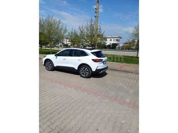 Sahibinden Ford Kuga 1.5 EcoBoost Titanium 2025 Model