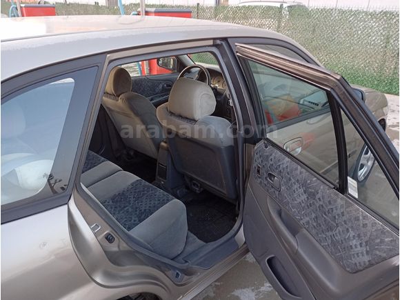 Sahibinden Mazda 323 1.5 1999 Model