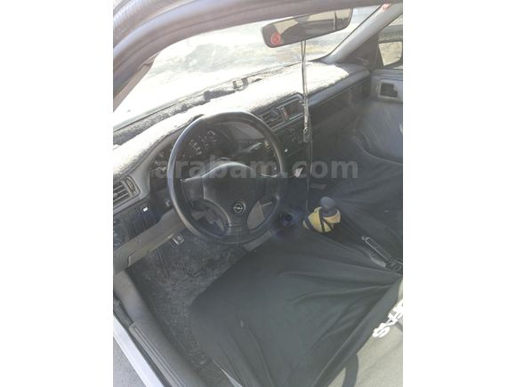 Sahibinden Opel Vectra 1.8 GL 1991 Model