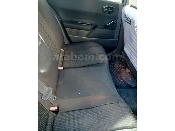 Sahibinden Renault Megane 1.6 Authentique 2004 Model