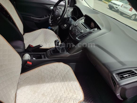 Sahibinden Ford Focus 1.6 Ti-VCT Style 2017 Model