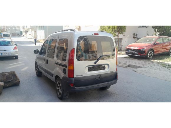 Sahibinden Renault Kangoo Multix 1.5 dCi Authentique 2006 Model