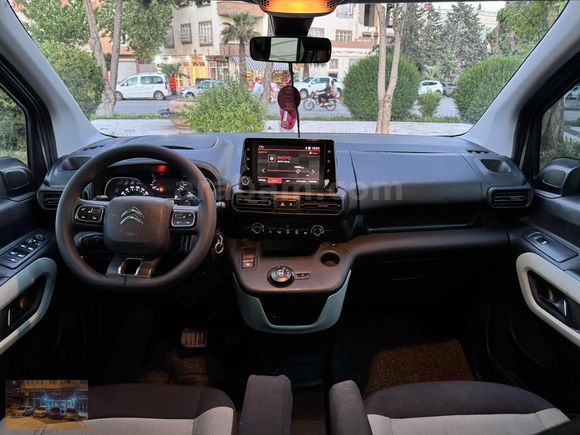 2021 BERLİNGO 1.5HDİ OTOMATİK 93KM TERTEMİZ MASRAFSIZ