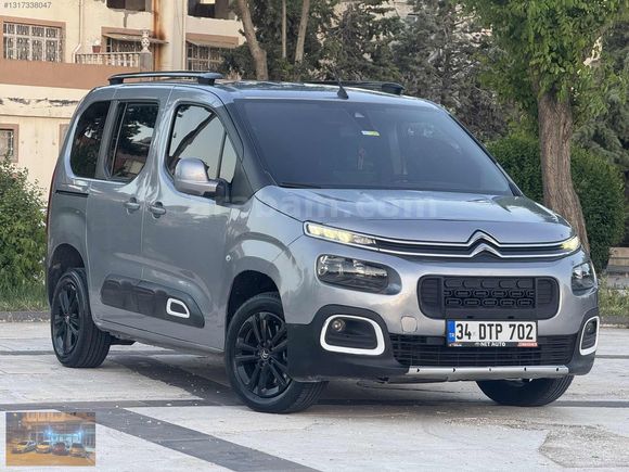 2021 BERLİNGO 1.5HDİ OTOMATİK 93KM TERTEMİZ MASRAFSIZ