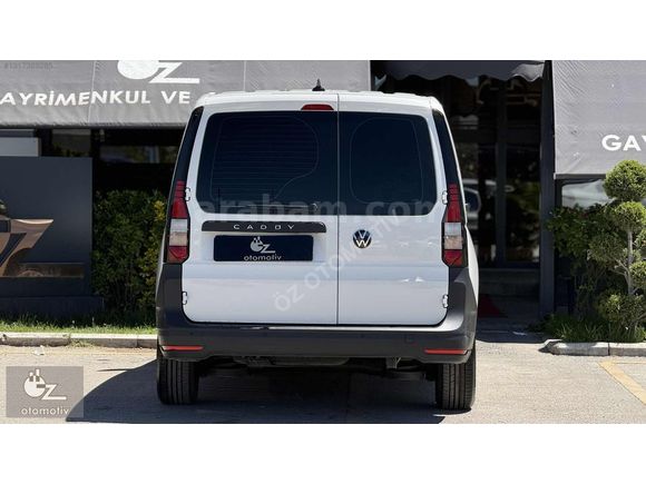 ÖZ OTOMOTİV'DEN %20 KDV'Lİ 2025 CADDY 2.0TDI CARGO MAXI 8.000 KM