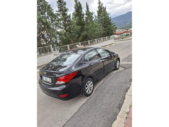 Sahibinden Hyundai Accent Blue 1.6 CRDI Biz 2012 Model Denizli