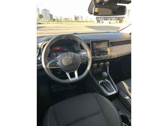 Sahibinden Renault Clio 1.0 TCe Evolution 2025 Model 