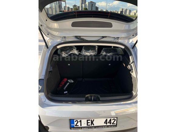Sahibinden Renault Clio 1.0 TCe Evolution 2025 Model 