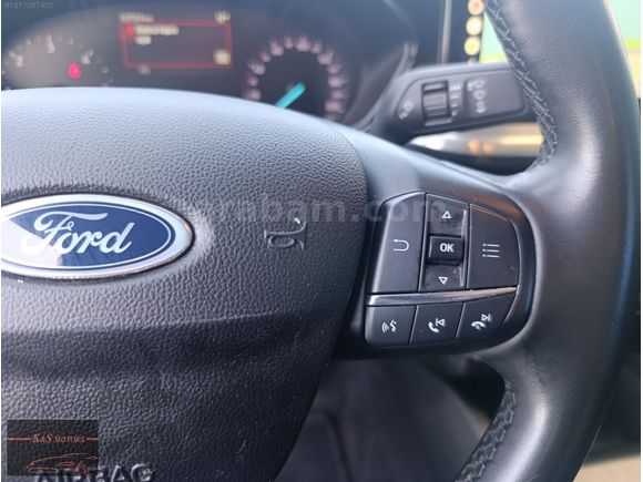 KS MOTORS 2023 FORD FOCUS 1.5 EcoBlu TİTANİUM DİZEL OTOMATİK