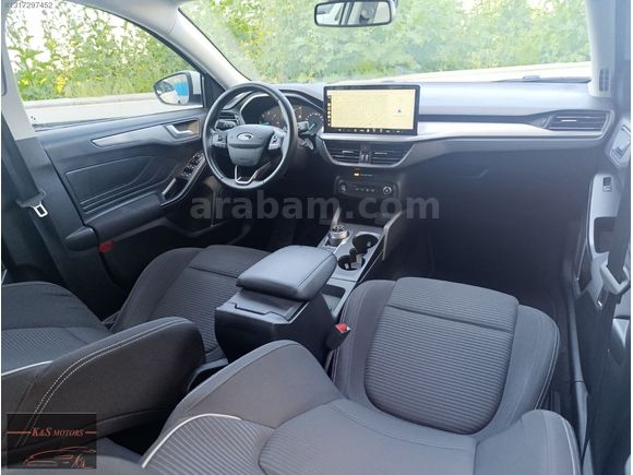 KS MOTORS 2023 FORD FOCUS 1.5 EcoBlu TİTANİUM DİZEL OTOMATİK