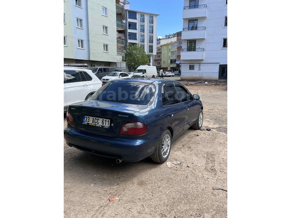 Sahibinden Hyundai Accent 1.5 GLS 1998 Model 