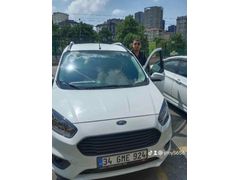 Sahibinden Ford Tourneo Courier 1.5 TDCi Delux 2023 Model İstanbul 50.000 km Beyaz